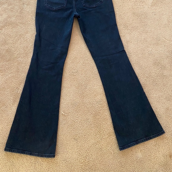 Calvin Klein Mid-Rise Flare Jeans - Picture 4 of 6